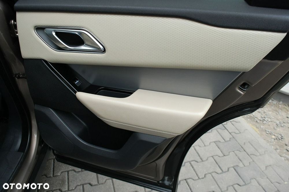 Land Rover Range Rover Velar - 33