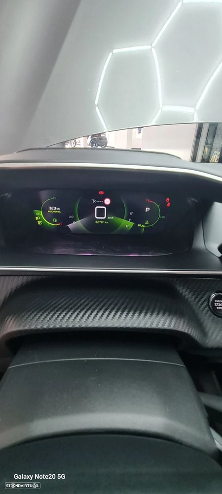 Peugeot 208 1.2 PureTech Allure Pack EAT8 - 35