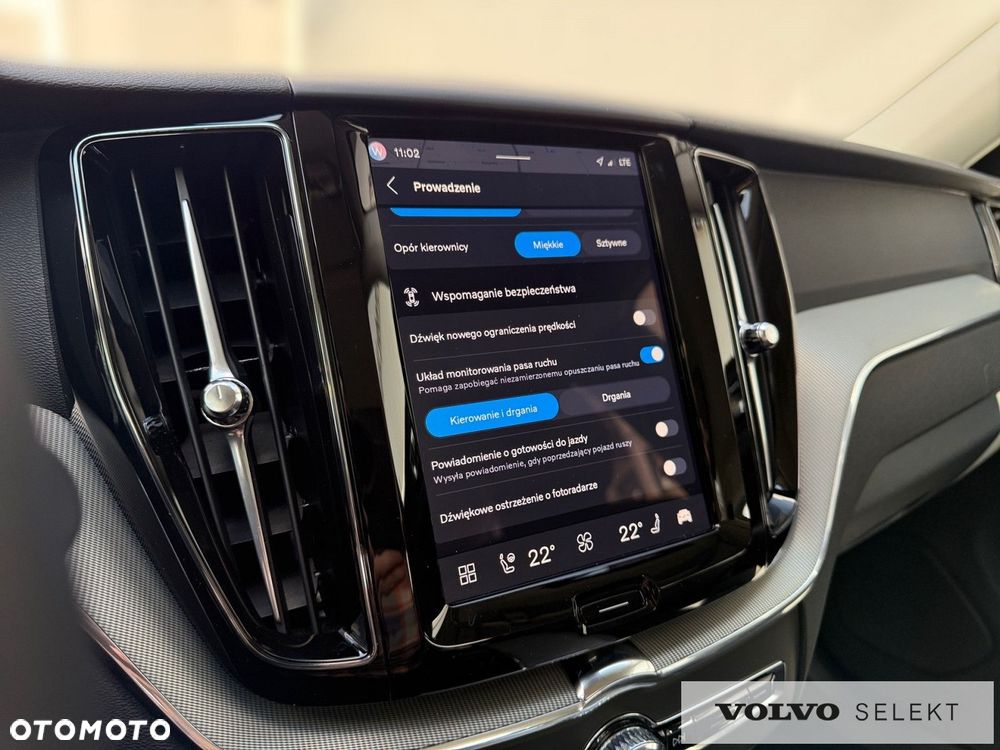Volvo XC 60 - 25