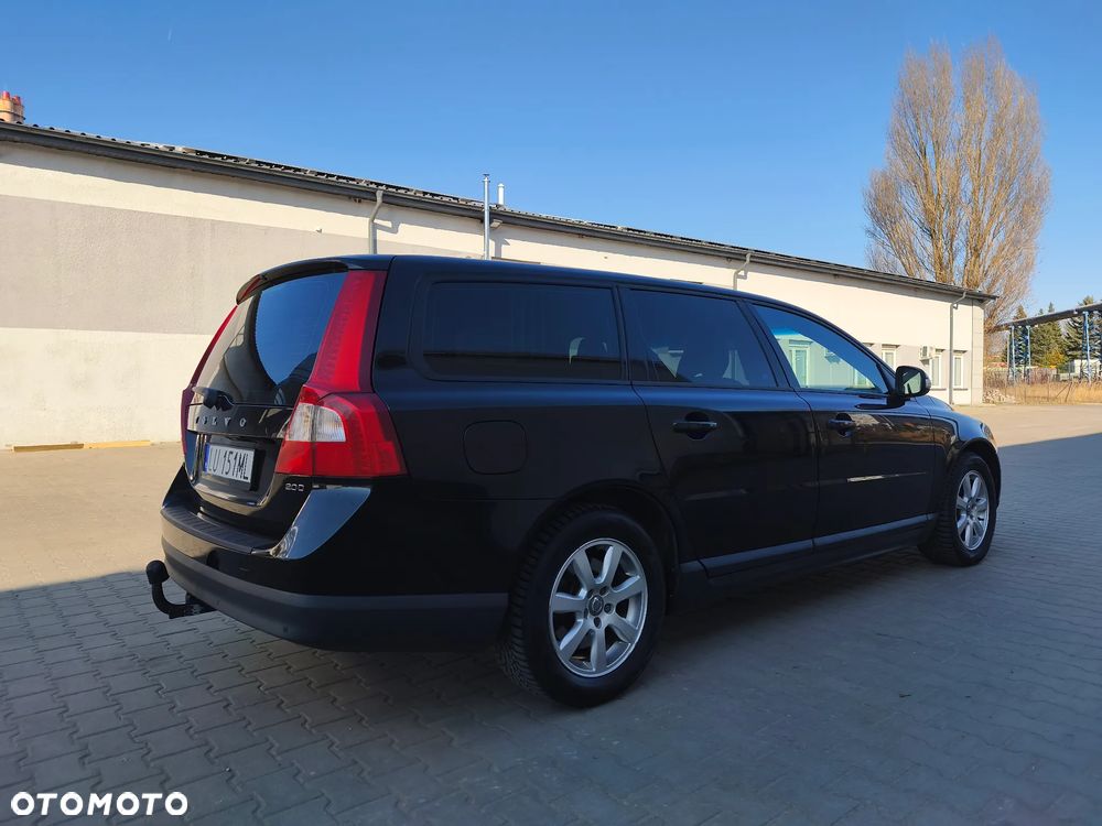 Volvo V70 2.0D Momentum - 2