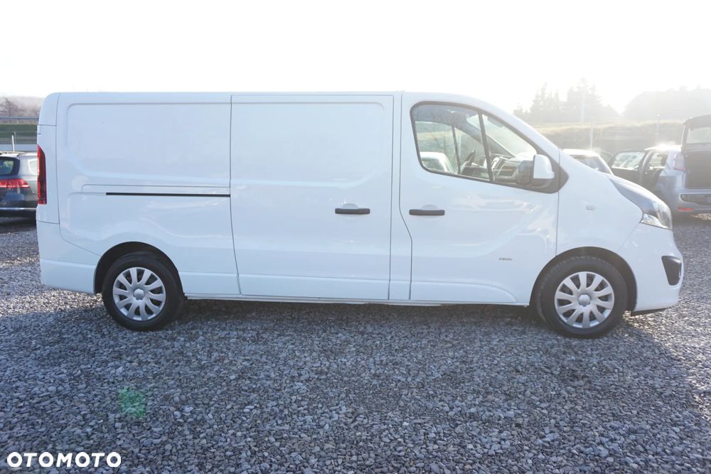 Opel Vivaro - 9