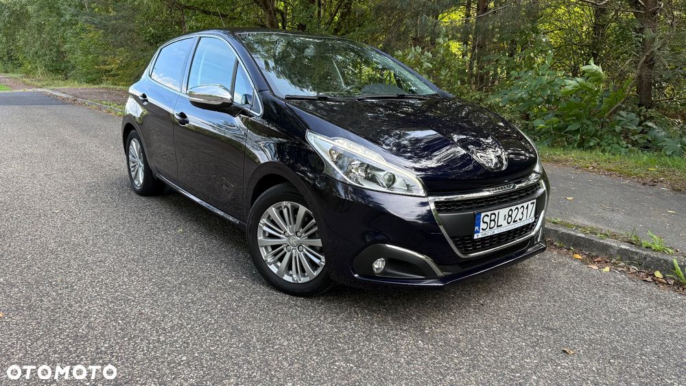Peugeot 208 PureTech 82 Start & Stop Allure - 5