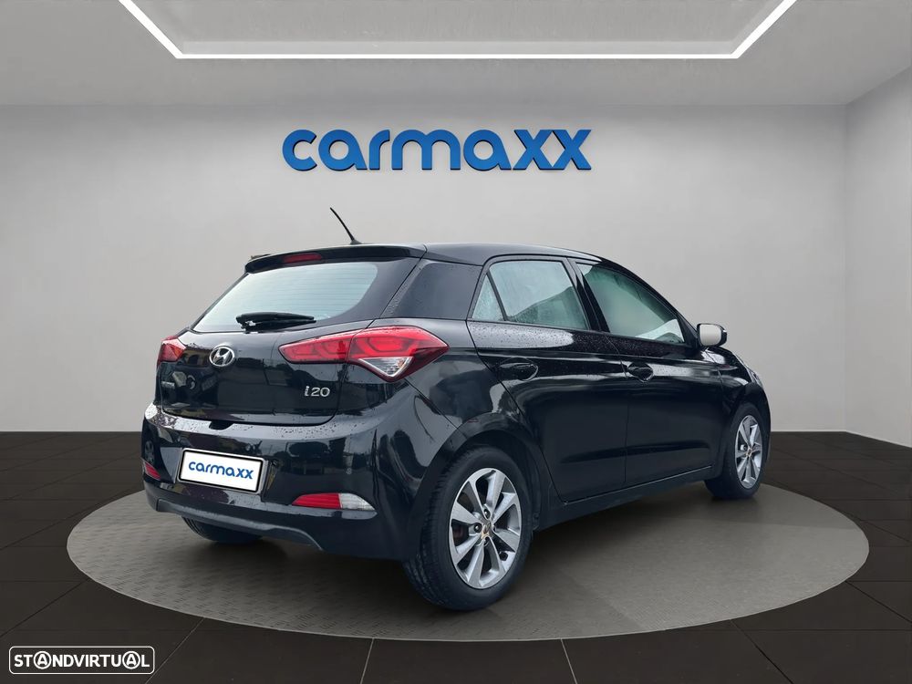 Hyundai i20 1.1 CRDi Comfort - 6