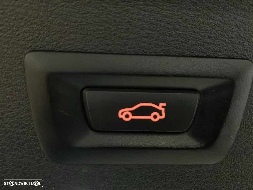 BMW X1 25 e xDrive Line Sport - 25