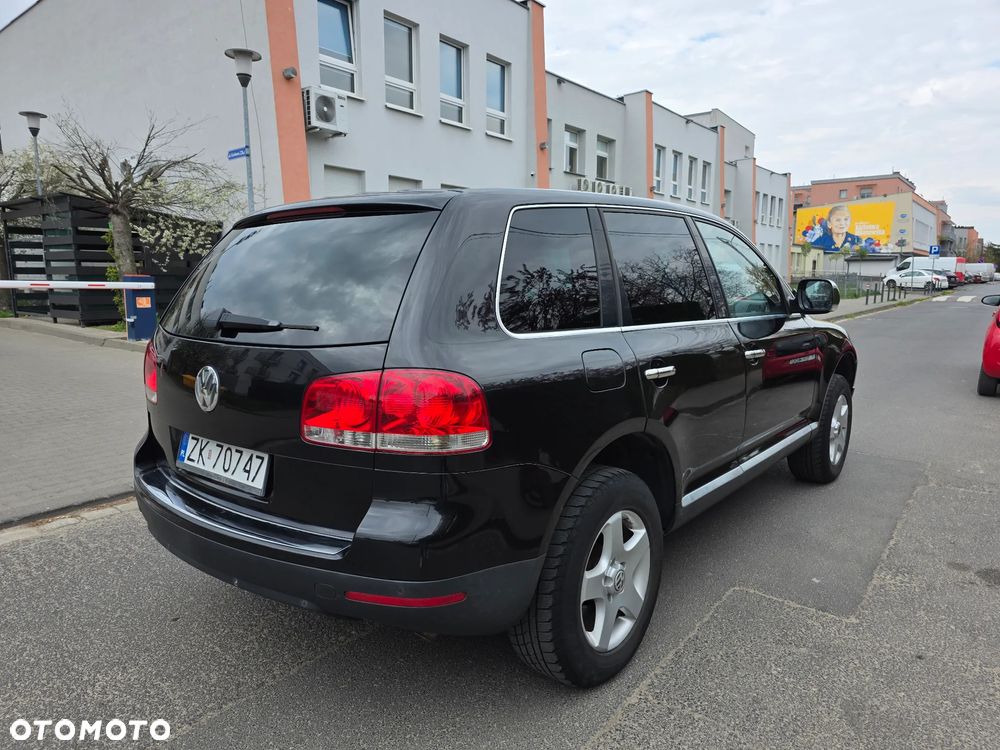 Volkswagen Touareg 2.5 R5 TDI - 4