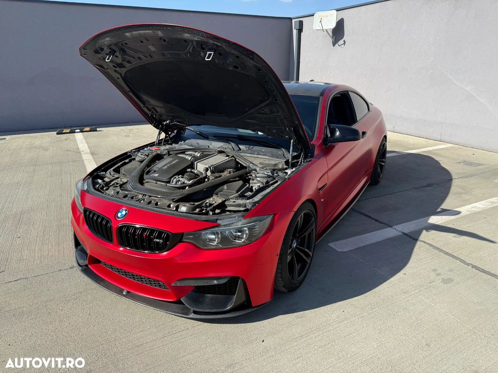 BMW M4 CS - 8