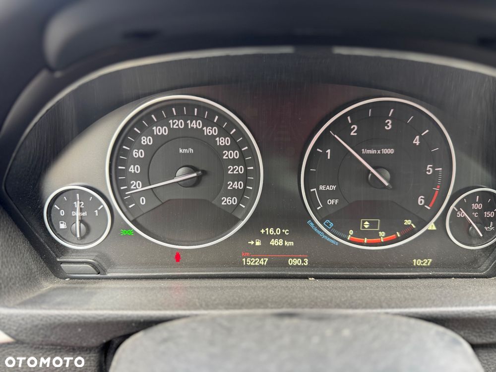 BMW Seria 3 318d Luxury Line EU6 - 22