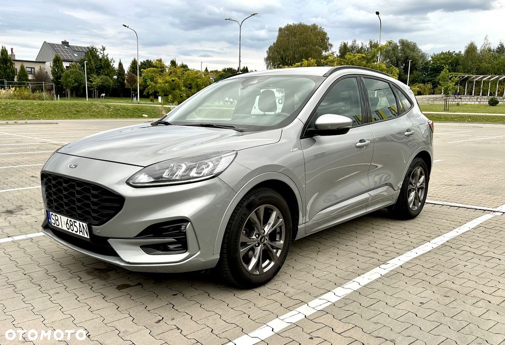 Ford Kuga 1.5 EcoBoost ST-LINE - 1