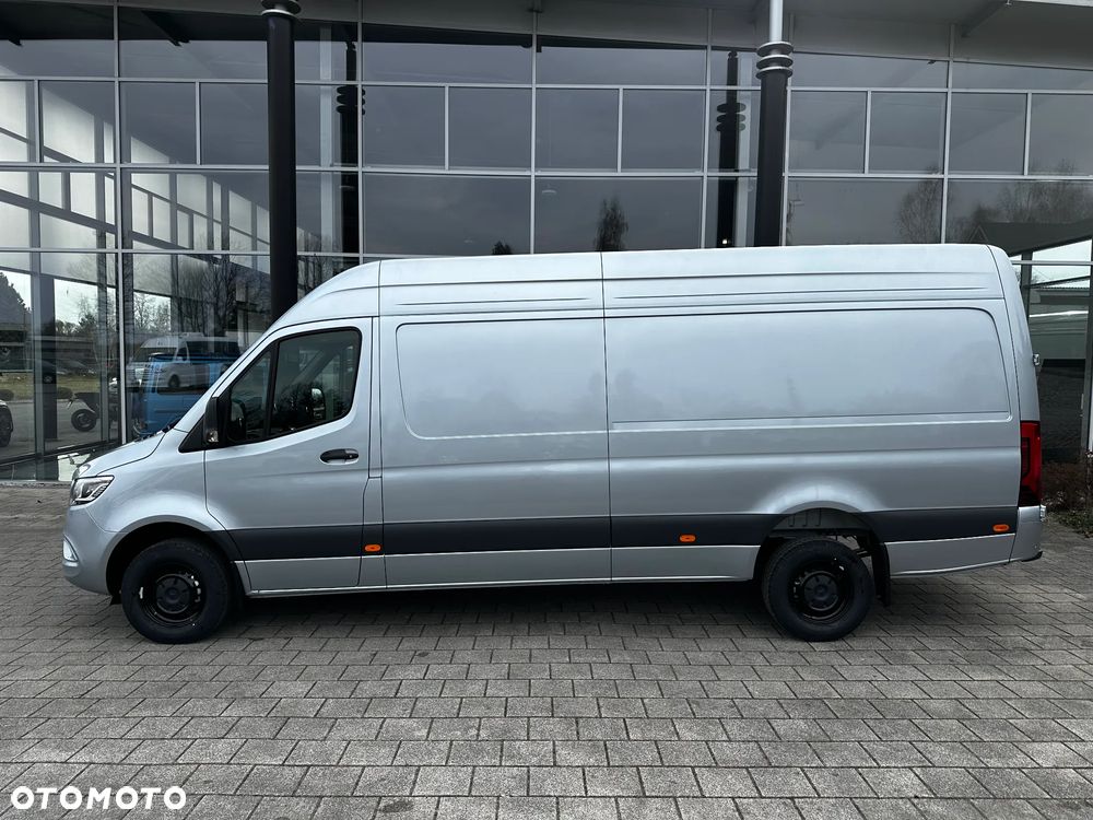 Mercedes-Benz Sprinter - 10
