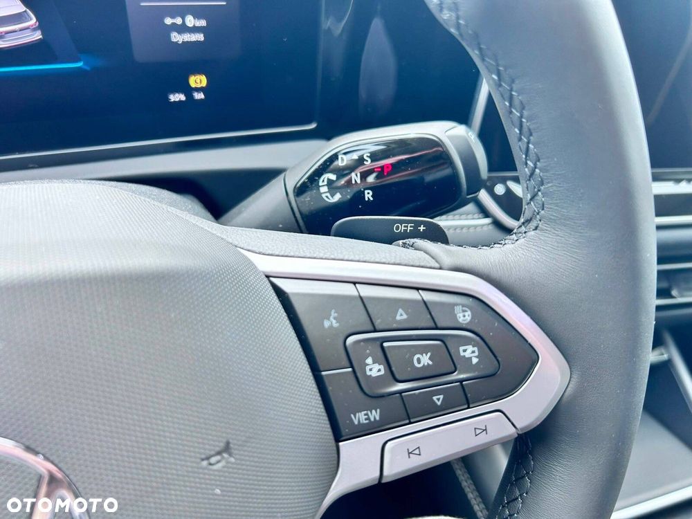 Volkswagen Tiguan - 22
