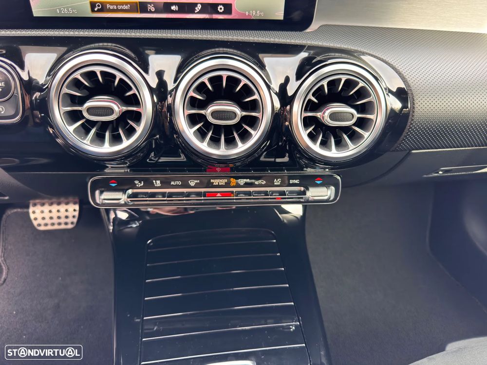 Mercedes-Benz A 180 d AMG Line Aut. - 32