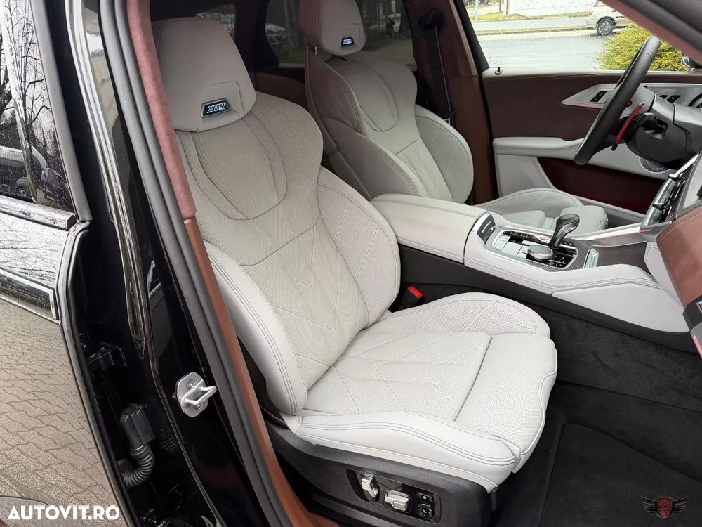 BMW XM 50e - 26