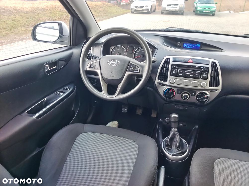 Hyundai i20 - 8