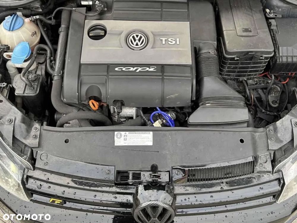 Volkswagen Golf - 10