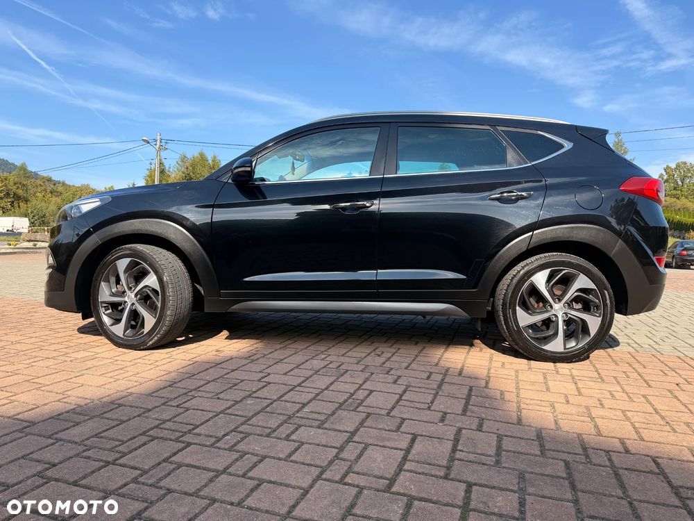 Hyundai Tucson 1.7 CRDI BlueDrive GO 2WD - 8