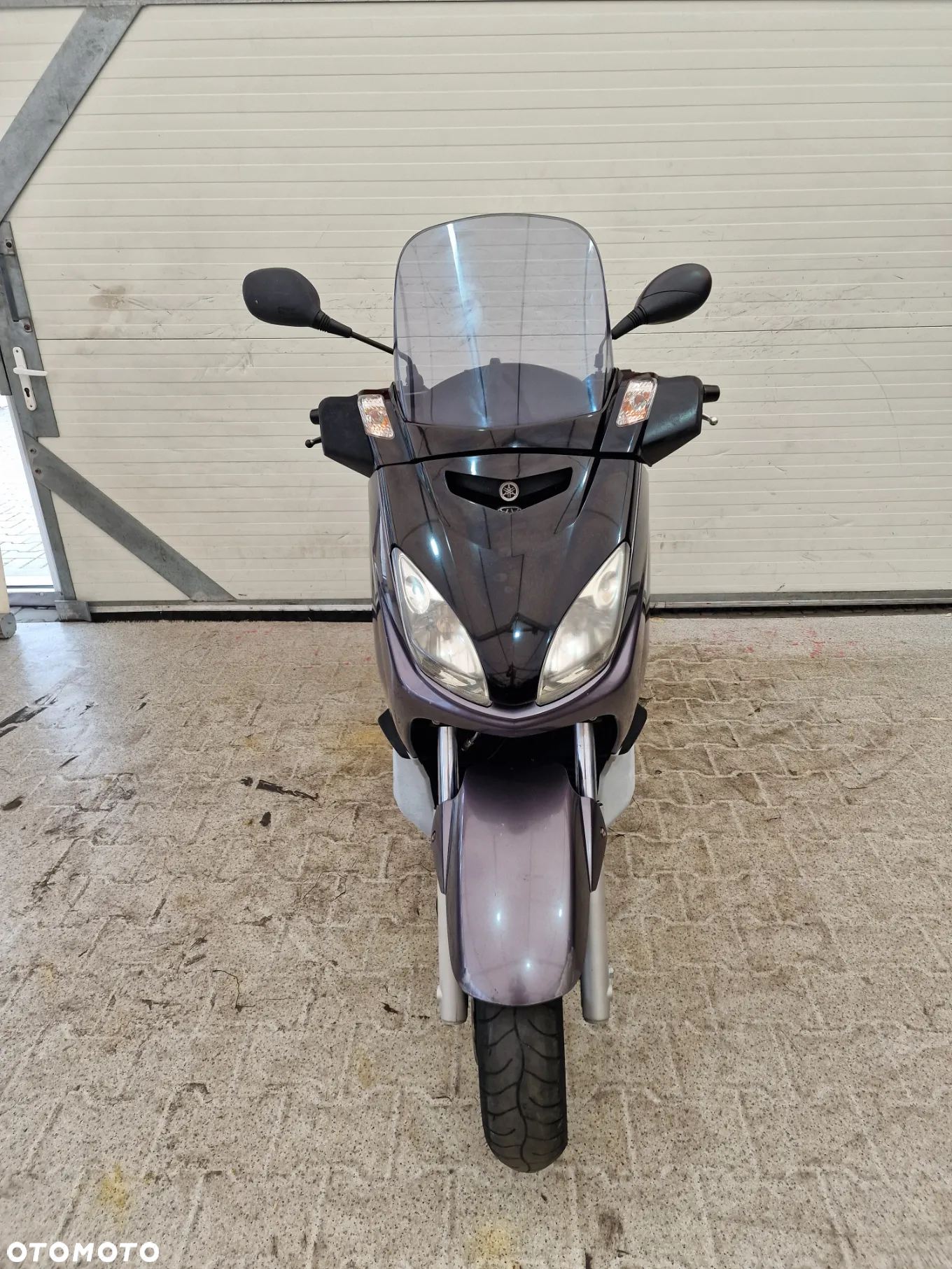 Yamaha X-max - 15