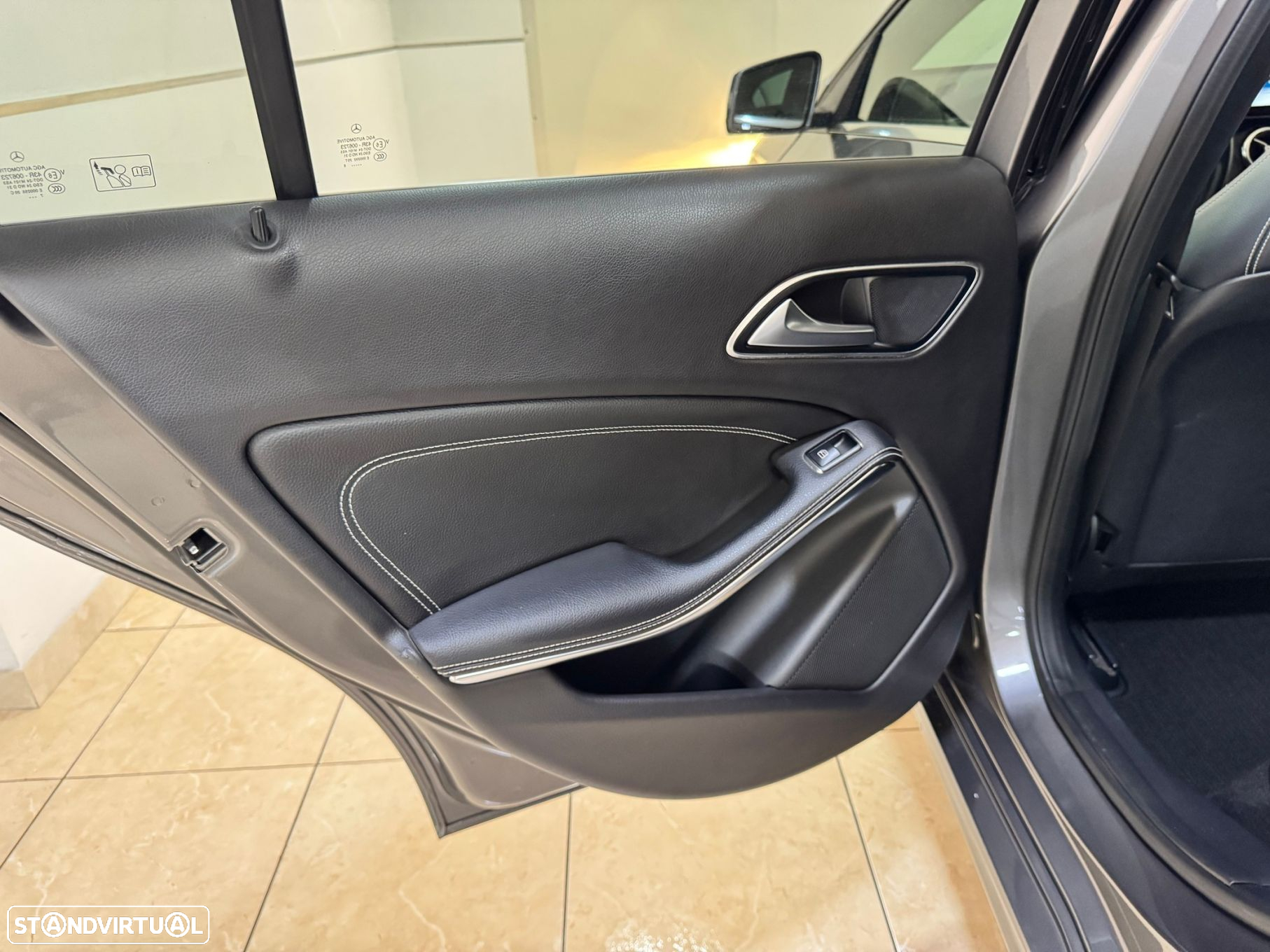 Mercedes-Benz A 180 d Urban - 47