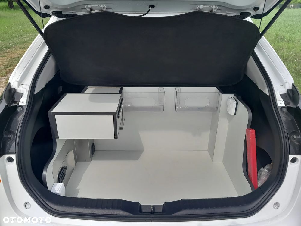 Toyota Yaris Cross Hybrid 1.5 Comfort - 23