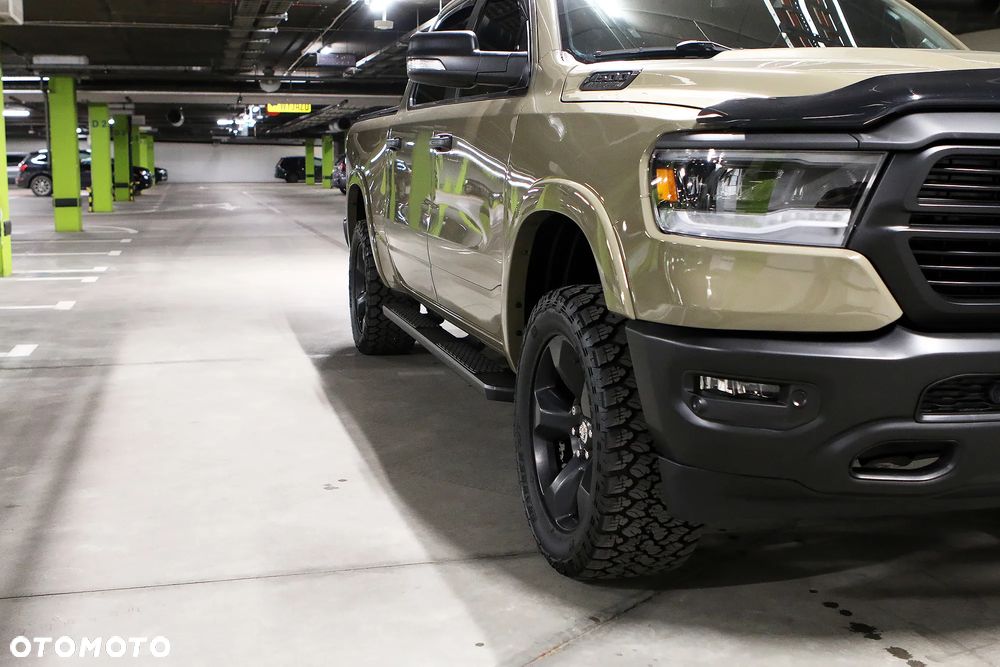 RAM 1500 5.7 Crew Cab Limited - 11