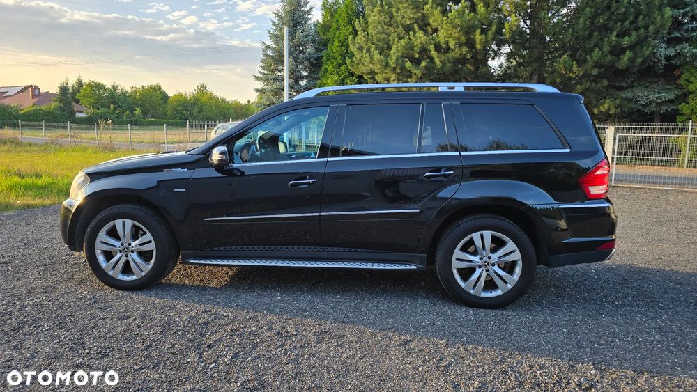 Mercedes-Benz GL 350 CDI BlueEff - 6