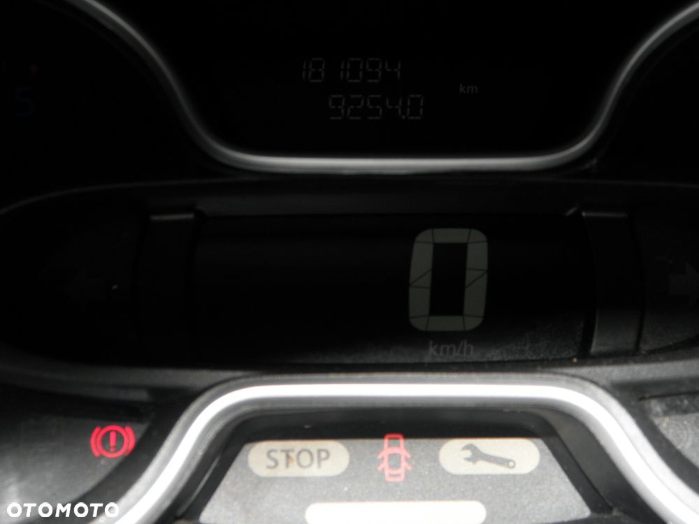 Renault TRAFIC - 15