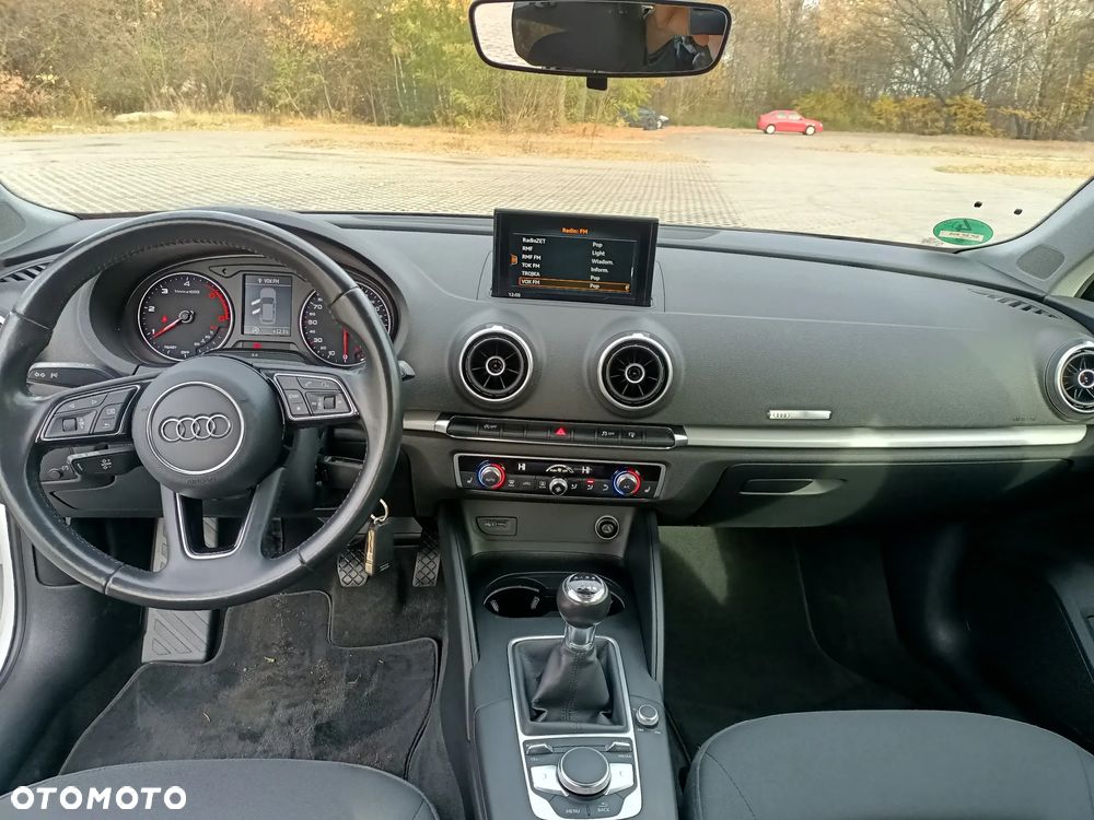 Audi A3 Sportback - 16