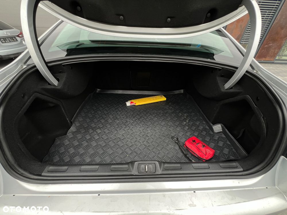 Citroën C5 1.6 e-HDi Seduction MCP - 24