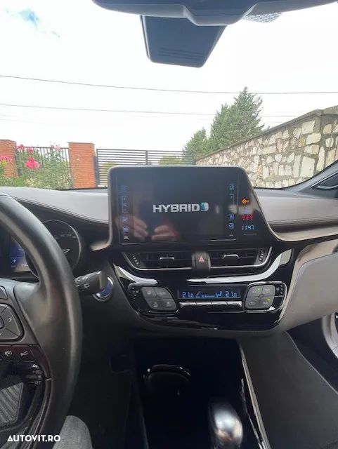 Toyota C-HR - 23