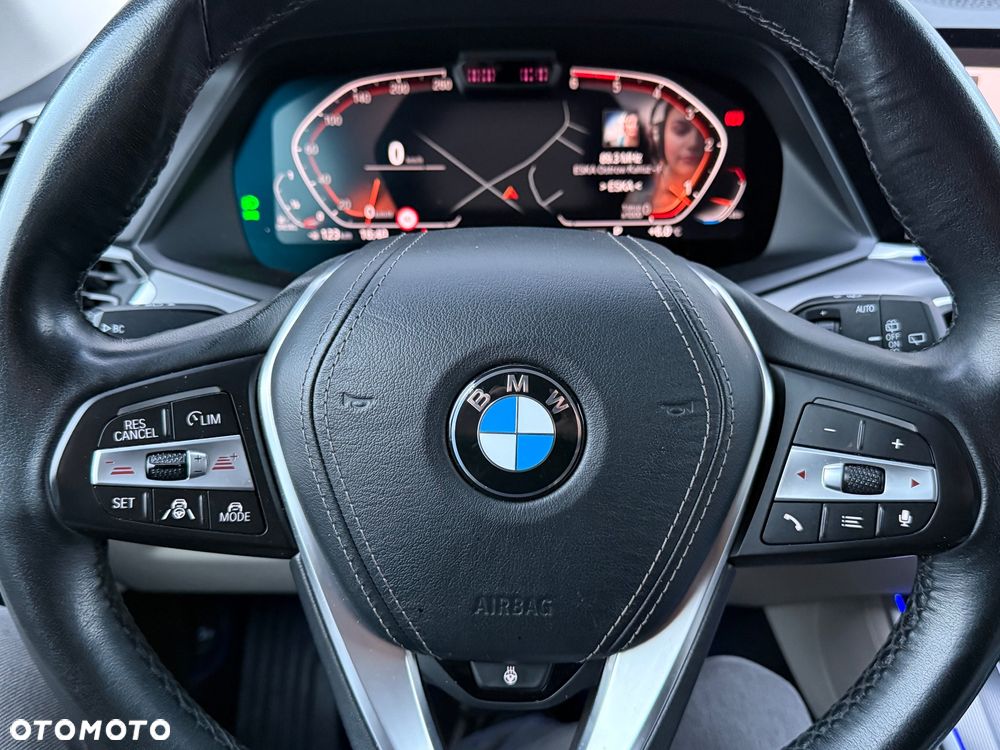 BMW X5 xDrive30d - 26