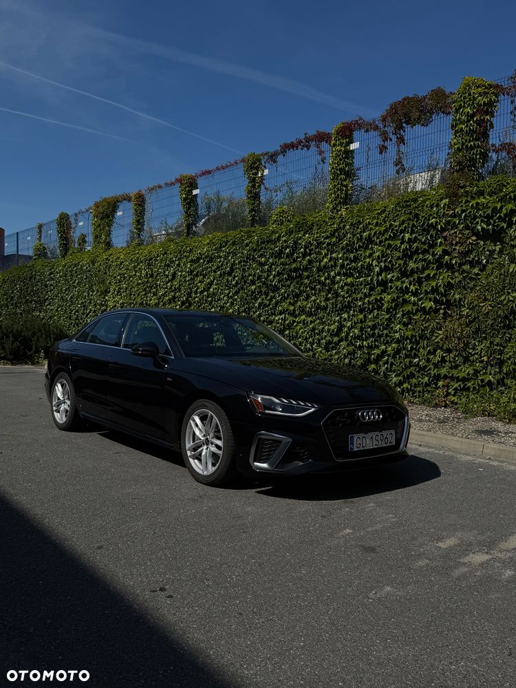 Audi A4 Limousine