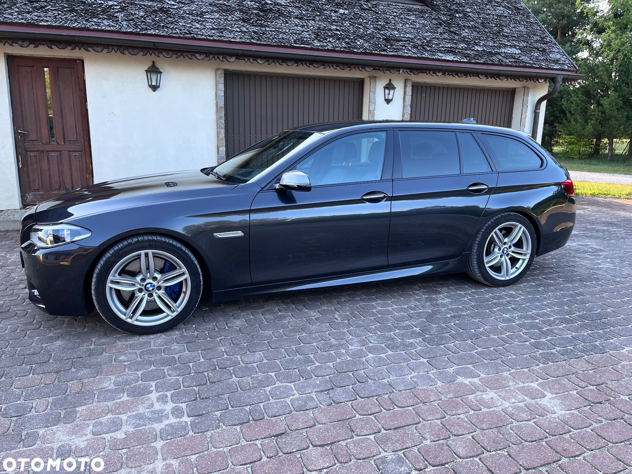 BMW Seria 5 M550d xDrive Touring Sport-Aut - 15