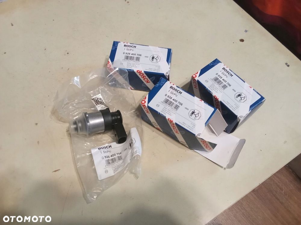 ZAWÓR CIŚNIENIA PALIWA REGULATOR VW AUDI 2.0 TDI 0928400706 ORG NOWY - 1