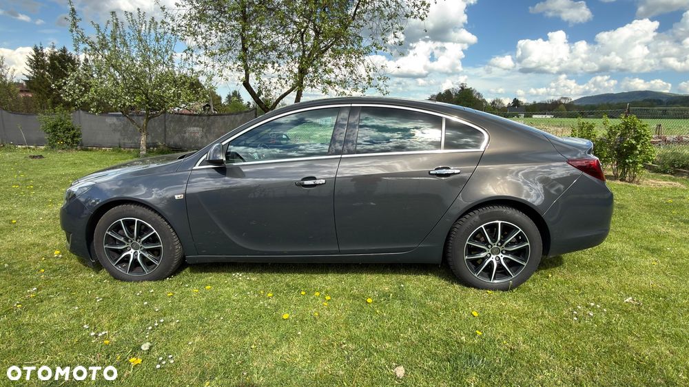 Opel Insignia 2.0 CDTI Executive - 3