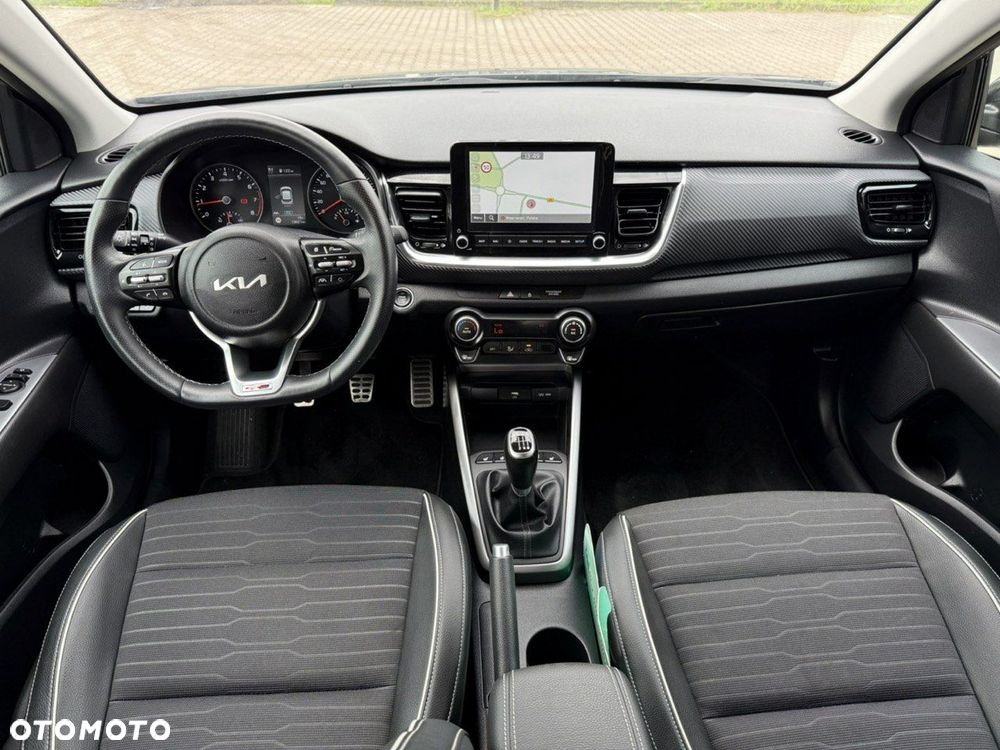 Kia Stonic - 17