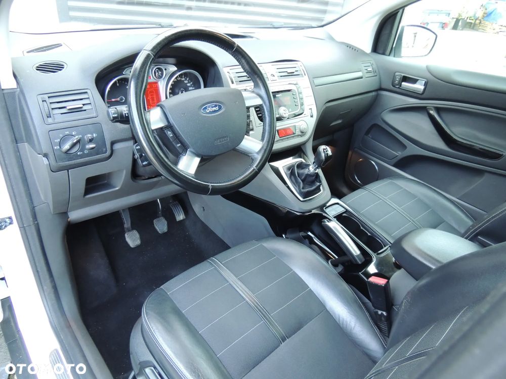 Ford Kuga 2.0 TDCi 4WD Titanium - 8