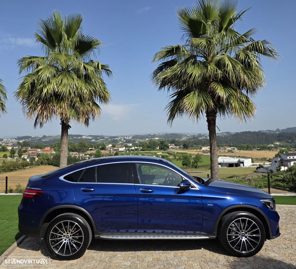 Mercedes-Benz GLC 350 e 4Matic 7G-TRONIC AMG Line - 12