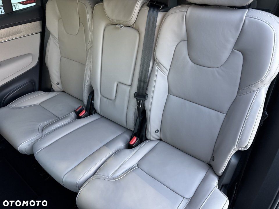 Volvo XC 90 - 11