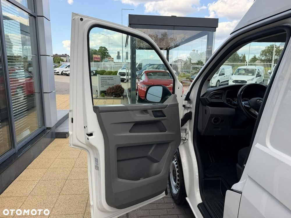 Volkswagen Transporter - 38