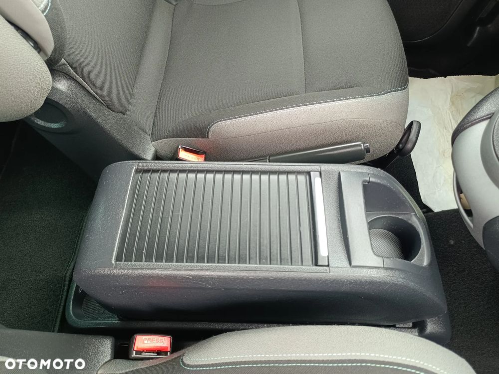 Citroën Berlingo Multispace BlueHDi 100 SELECTION - 31