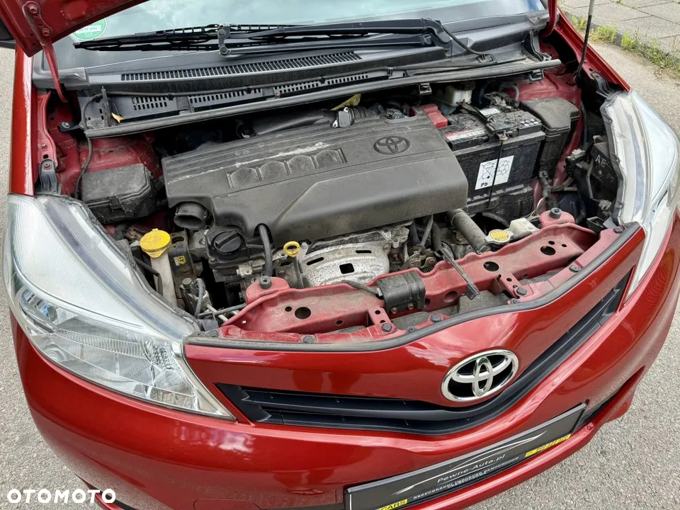 Toyota Yaris 1.33 Premium EU6 - 38