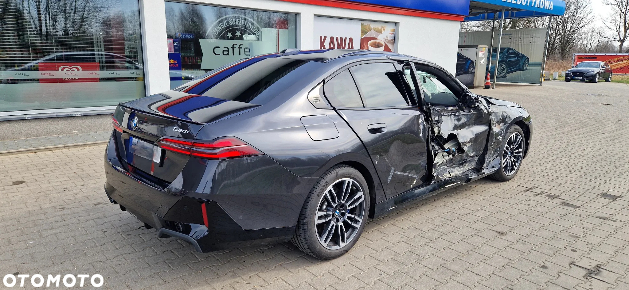 BMW Seria 5 520i mHEV M Sport - 5