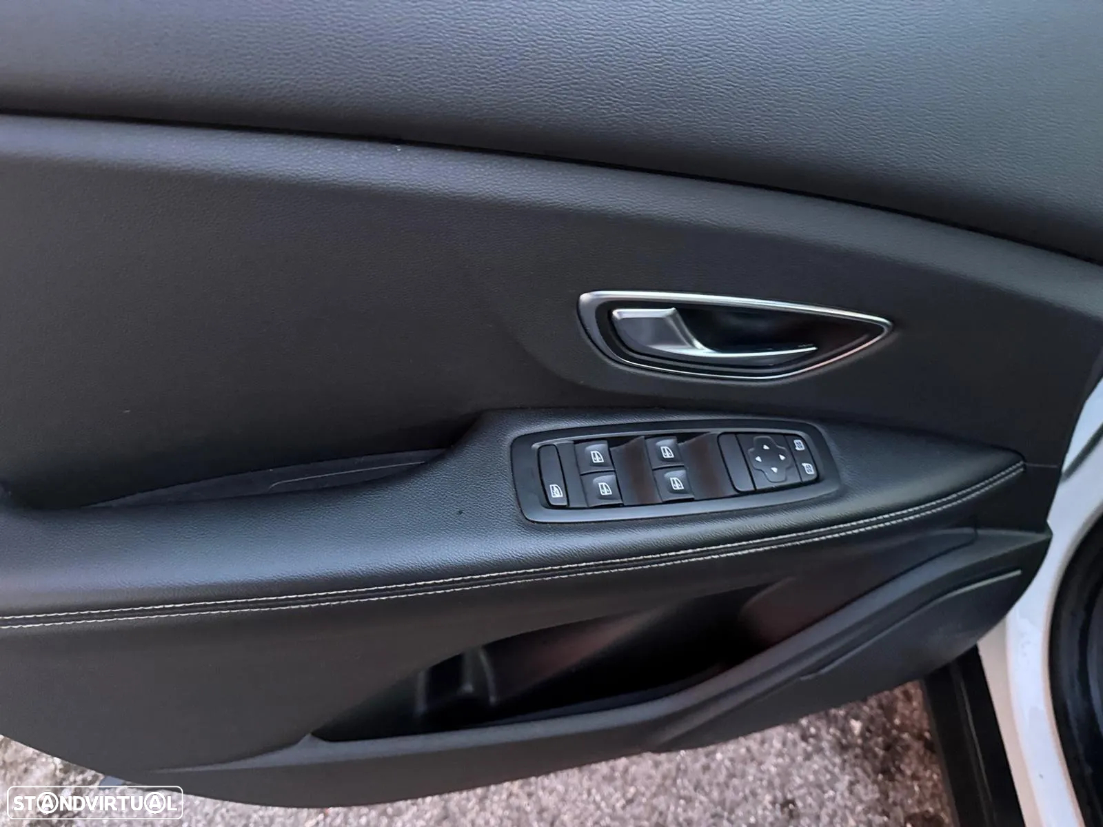 Renault Grand Scénic ENERGY dCi 110 EDC BOSE EDITION - 14