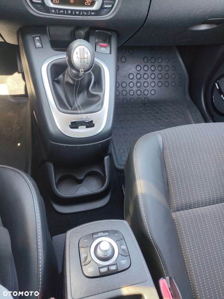 Renault Scenic ENERGY TCe 115 S&S Bose Edition - 19