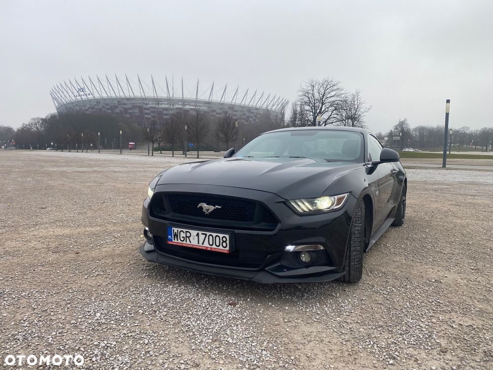 Ford Mustang - 24