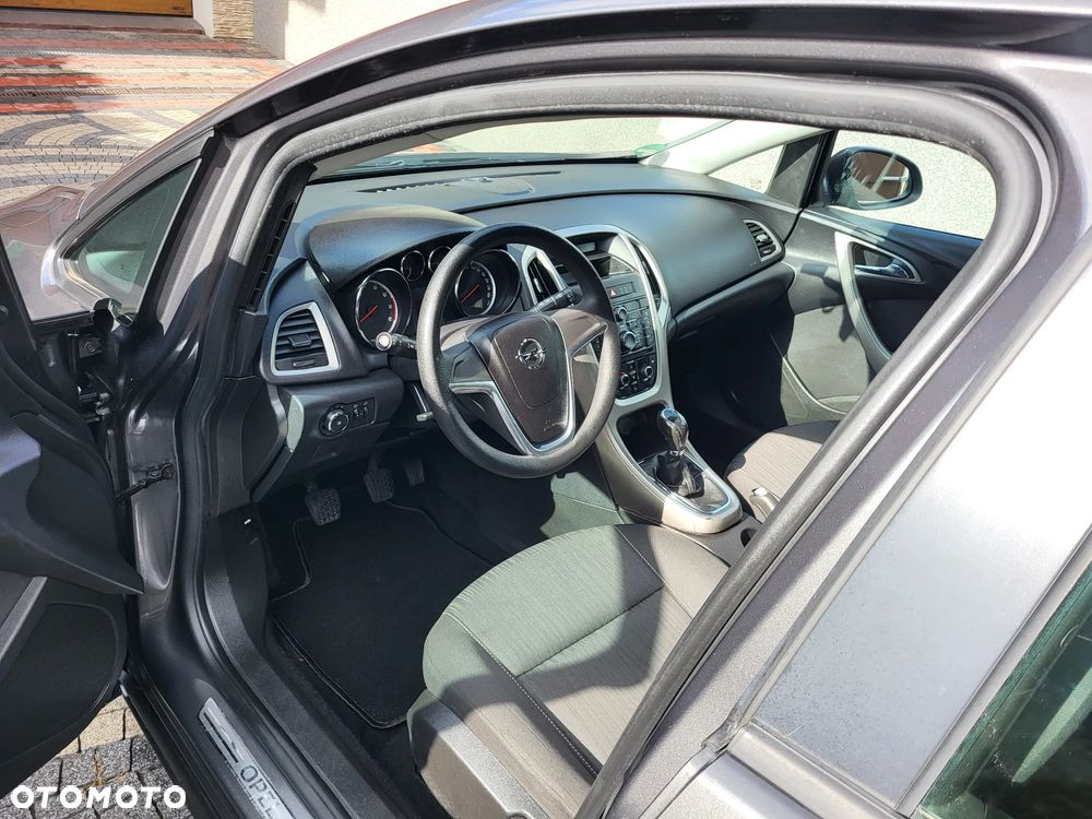 Opel Astra 1.6 Edition - 12