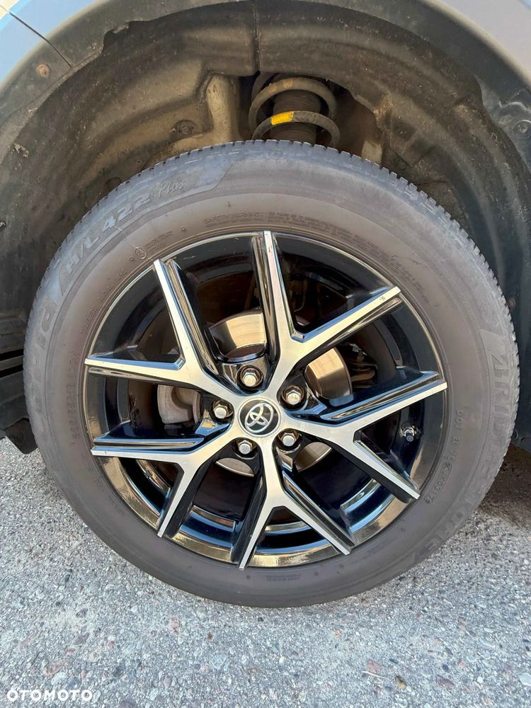 Toyota RAV4 - 14