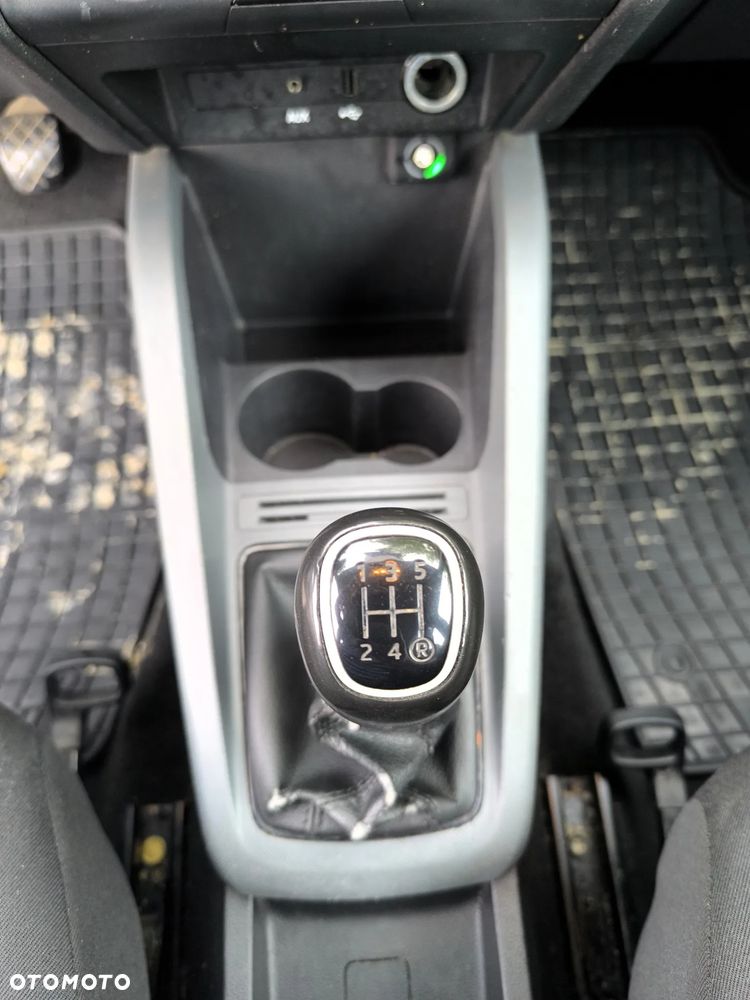 Skoda Fabia 1.0 Active - 19
