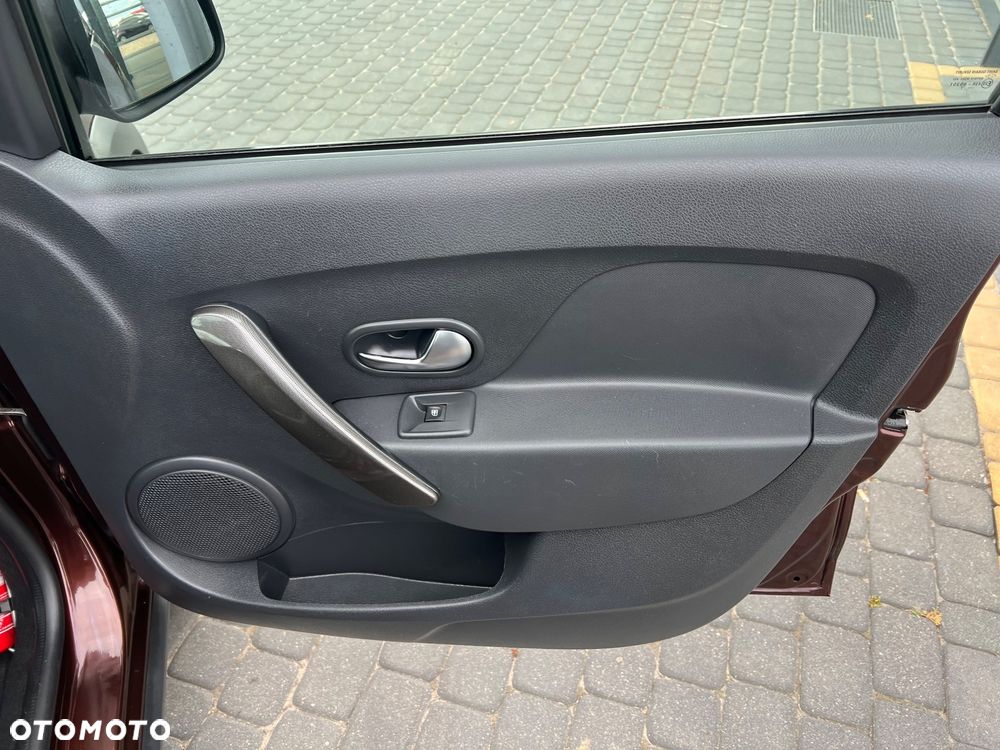 Dacia Sandero 0.9 TCe Laureate S&S Easy-R - 31