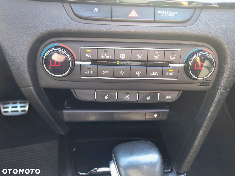 Kia ProCeed - 27