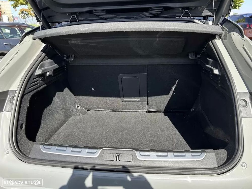 DS DS4 4 1.2 PureTech Rivoli EAT8 - 10